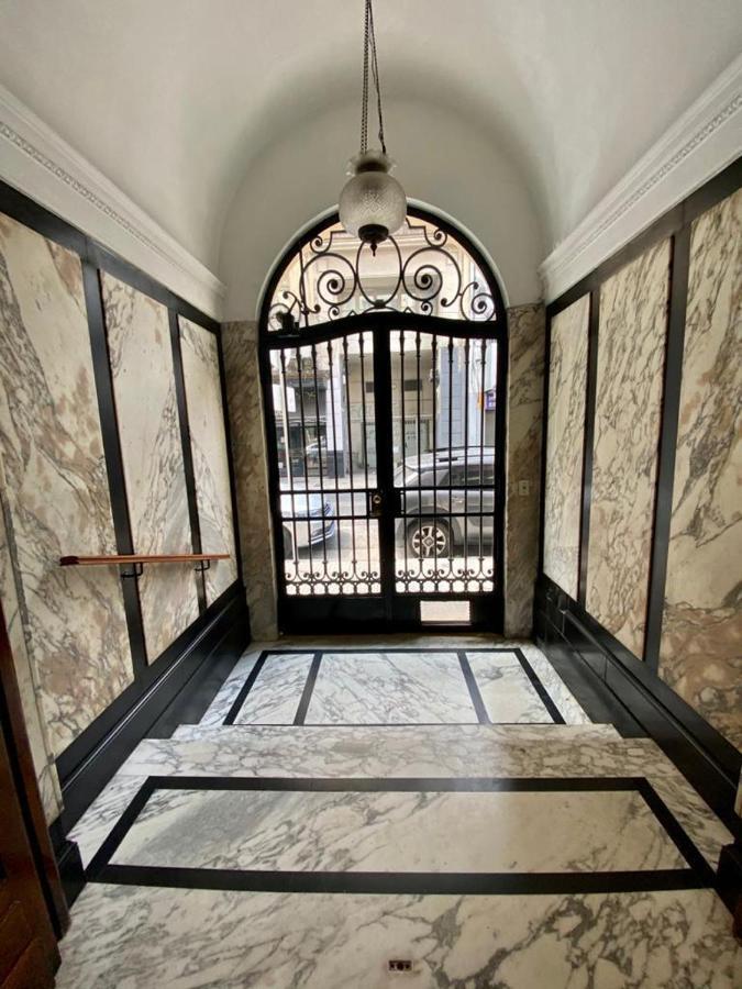 Hermoso Departamento Tres Ambientes Zona Obelisco Appartement Buenos Aires Buitenkant foto